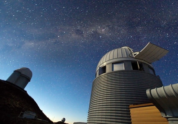 Astrónomos UC instalan nuevo instrumento chileno en Observatorio La Silla